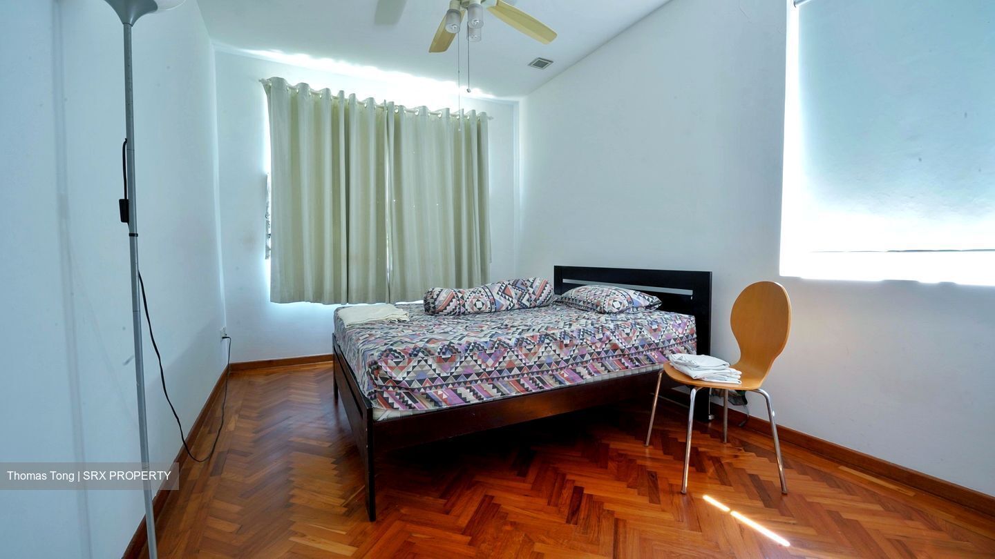 Estate (D13), Terrace For Sale 95804871